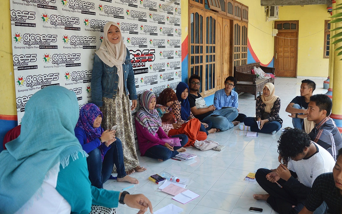 Suasana Imersi Belajar Bahasa Inggris di Kampung Inggris